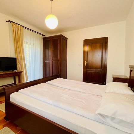 Hermesvilla Baile Felix Ngoại thất bức ảnh